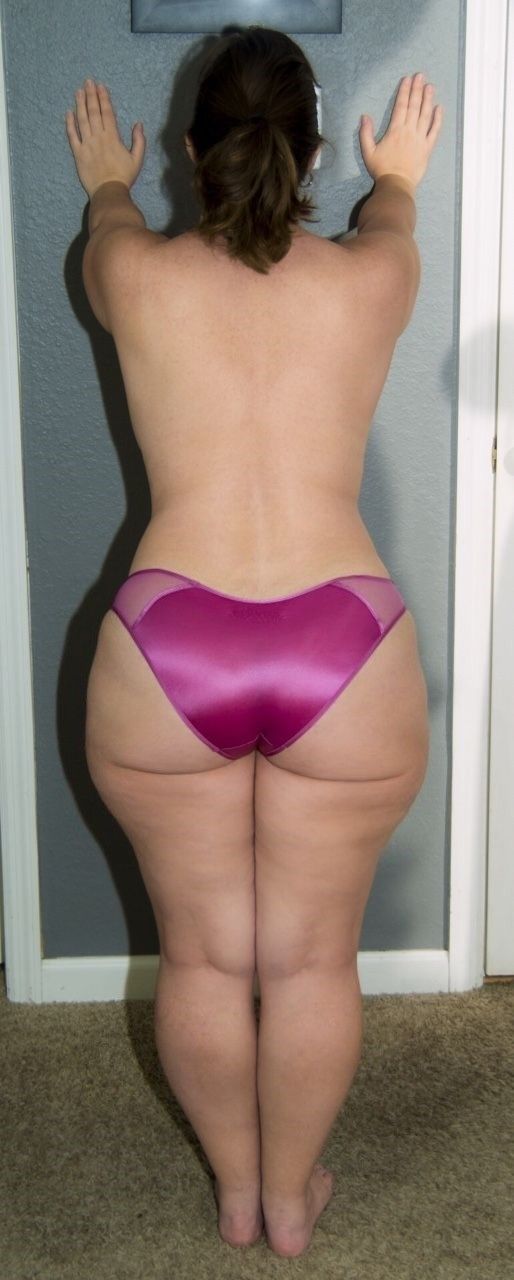 WIDE THIGHS
