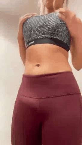 Cindy Going To Gym With Bulge