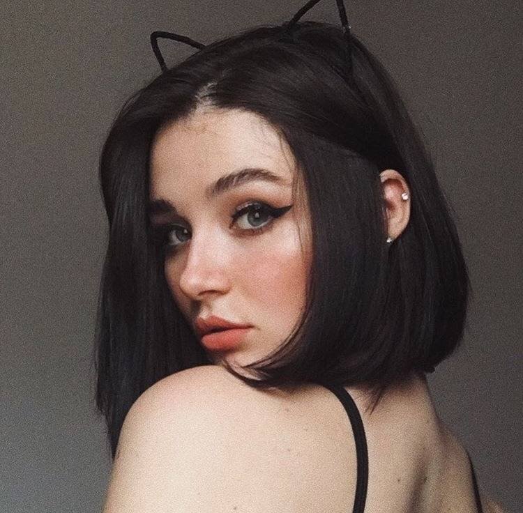 Pretty Kitty