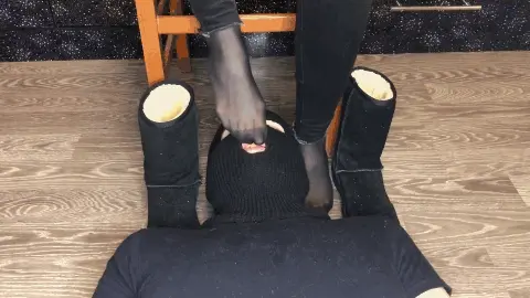 Nylon Foot Worship
