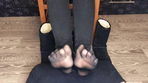 Nylon Foot Worship
