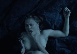 Anna Paquin gettin it