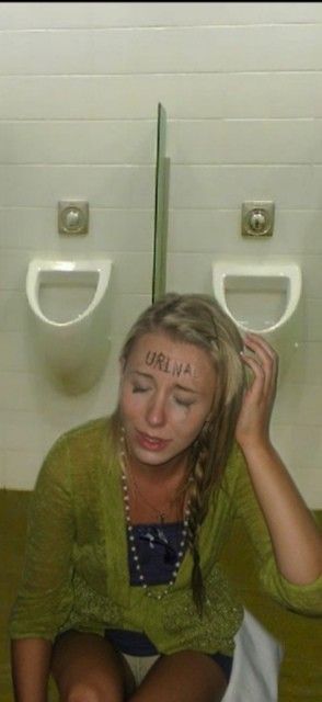 Toilet whore