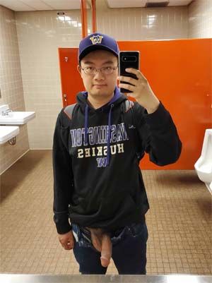Asian american gay university student at U-Dub in Seattle