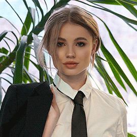 her boss knew she was a bad secretary, but she is a great slut for stress relief