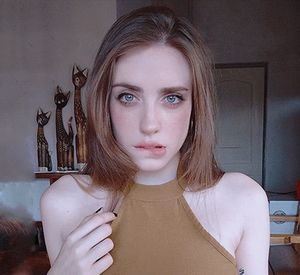 Left home alone, she can't think of anything else but her little friend pounding her wet pussy