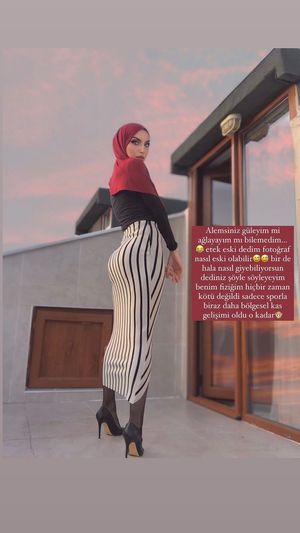 Sariikubraa showing off