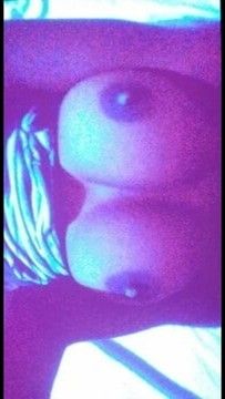 Tits 2
