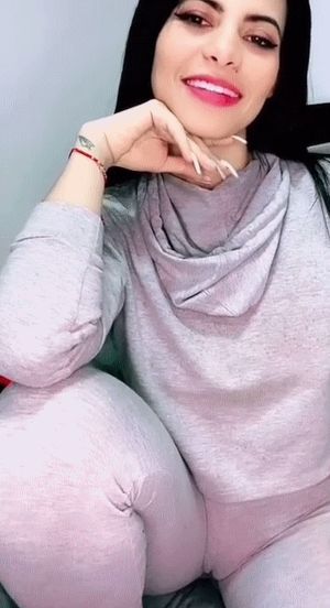 Amazing Latin Cameltoe