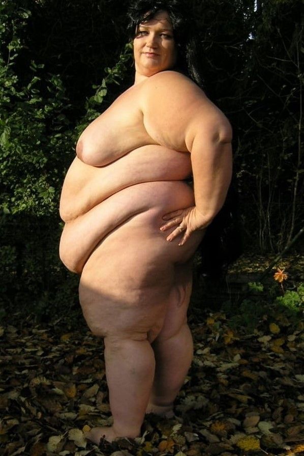 WOW! Would I love to find her in MY yard! Mmmmm1