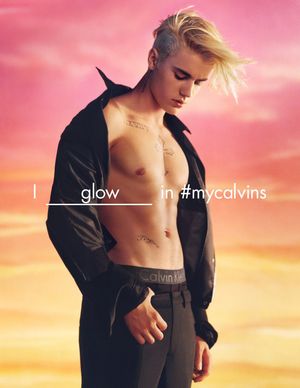 justin bieber shirtless