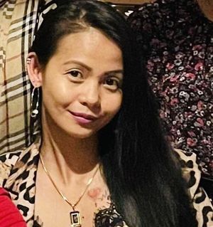 Foxy Filipina Giselle