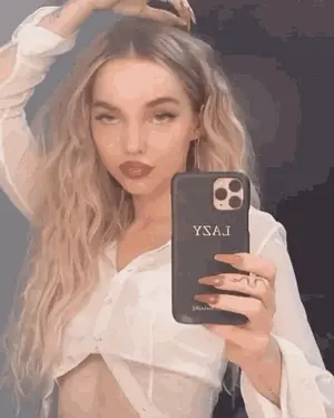 Dove Cameron