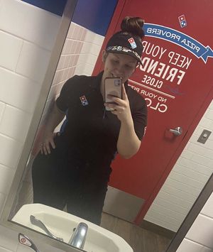 This is why pizzas are late at Dominos. Hoes being hoes