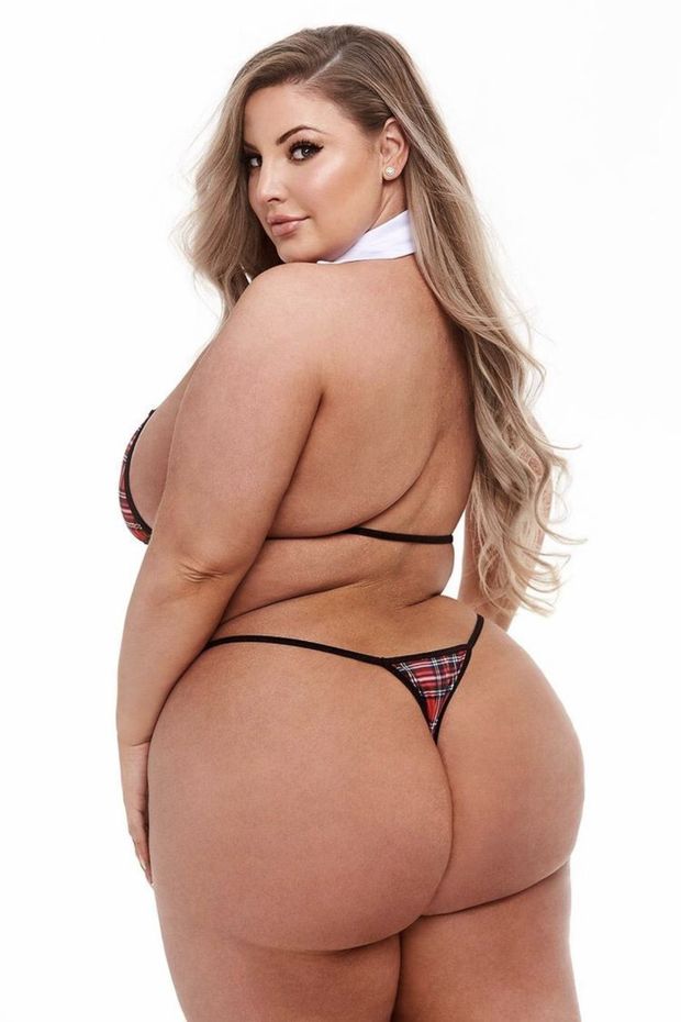 Plus Size Lingerie