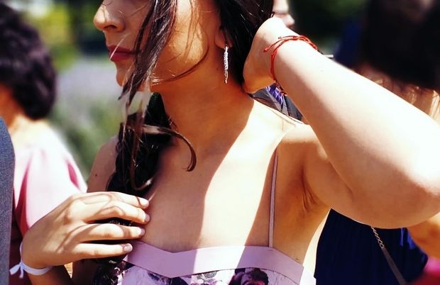sweaty underarm