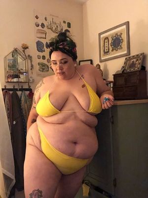 Big belly BBW