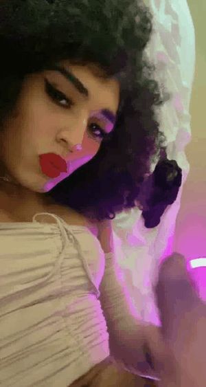 Cums On Her Own Face