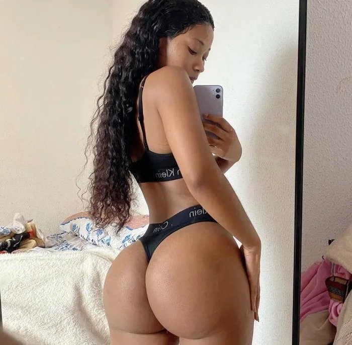 I wanna bite it