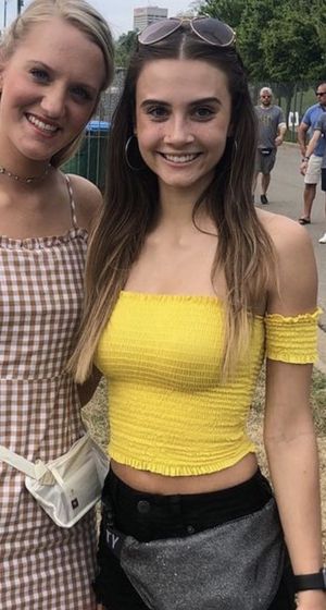 Amazing brunette babe showing off her perfect tits