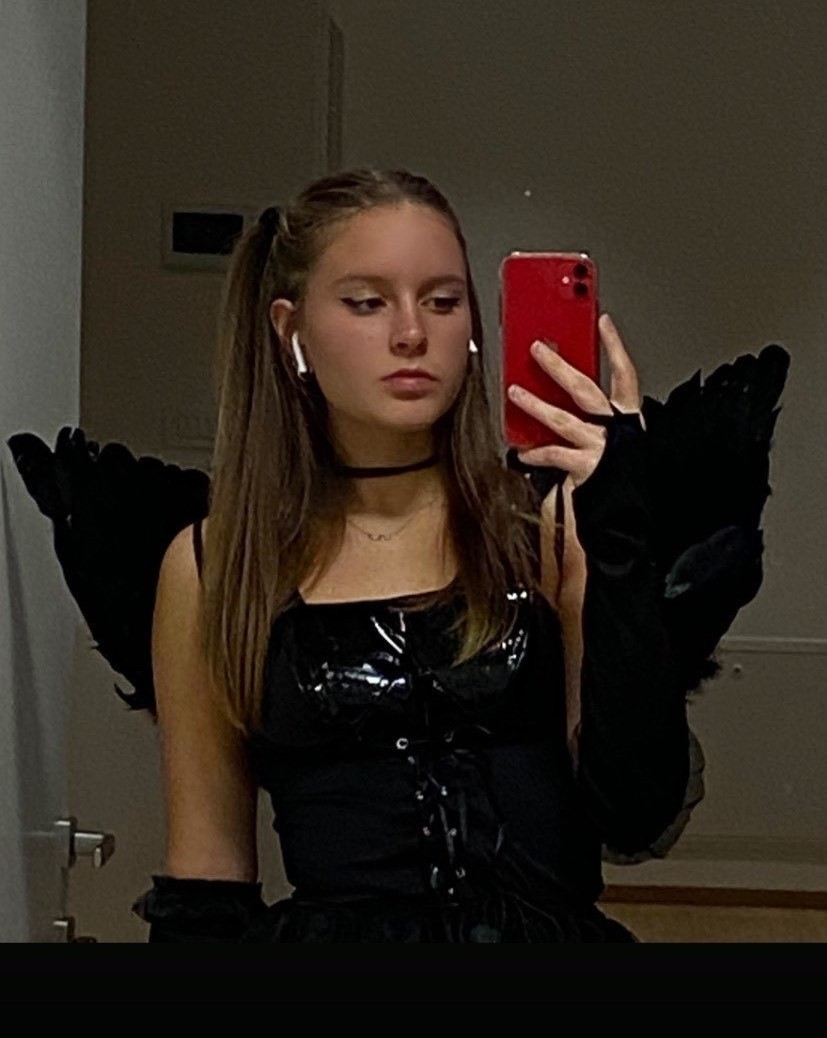 She'll fly away