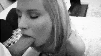 [*Fake] Kristen Bell shows us why she's in so many roles.