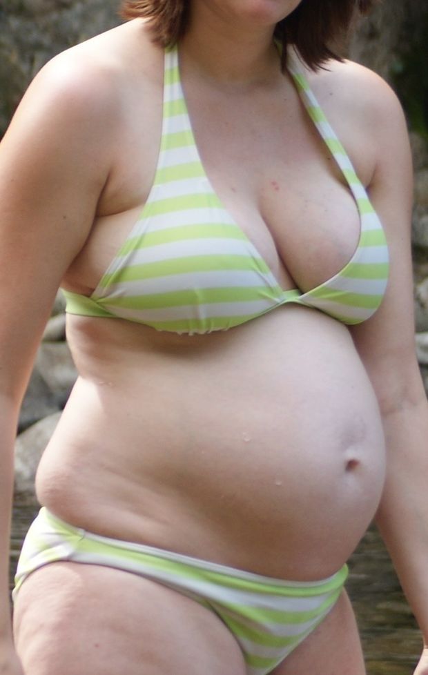 sexy bikini tits