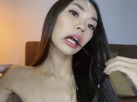 nice wank and super cum spray