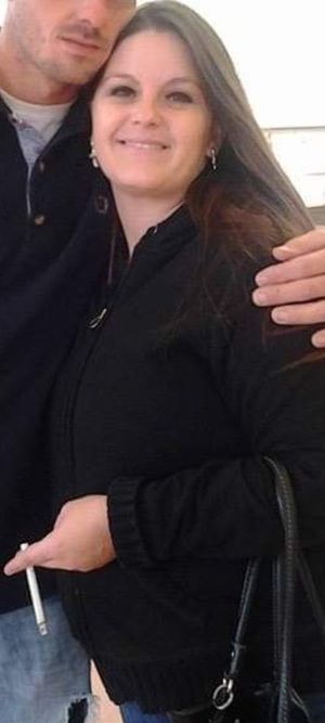 Beautiful dick sucking Karen smoking EVE 120s!❤