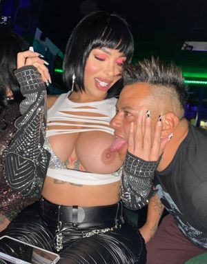 I Would Lick Dose Titties