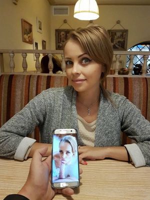 Pornception at dinner 4