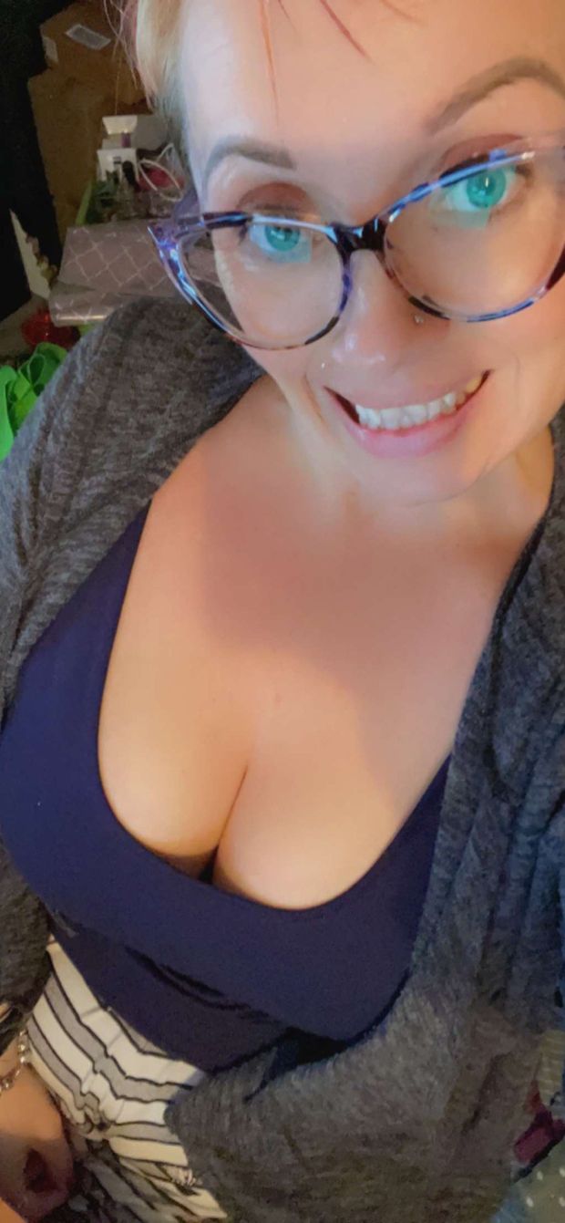 Curvy D