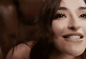 Don't look away, baby.