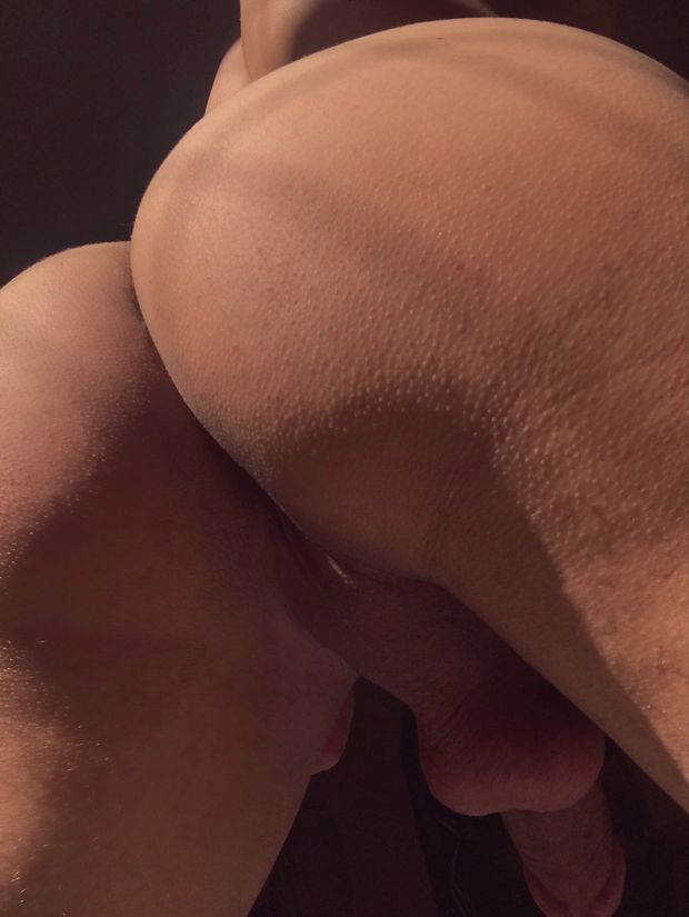 ButtBo(y)Jake Ass2
