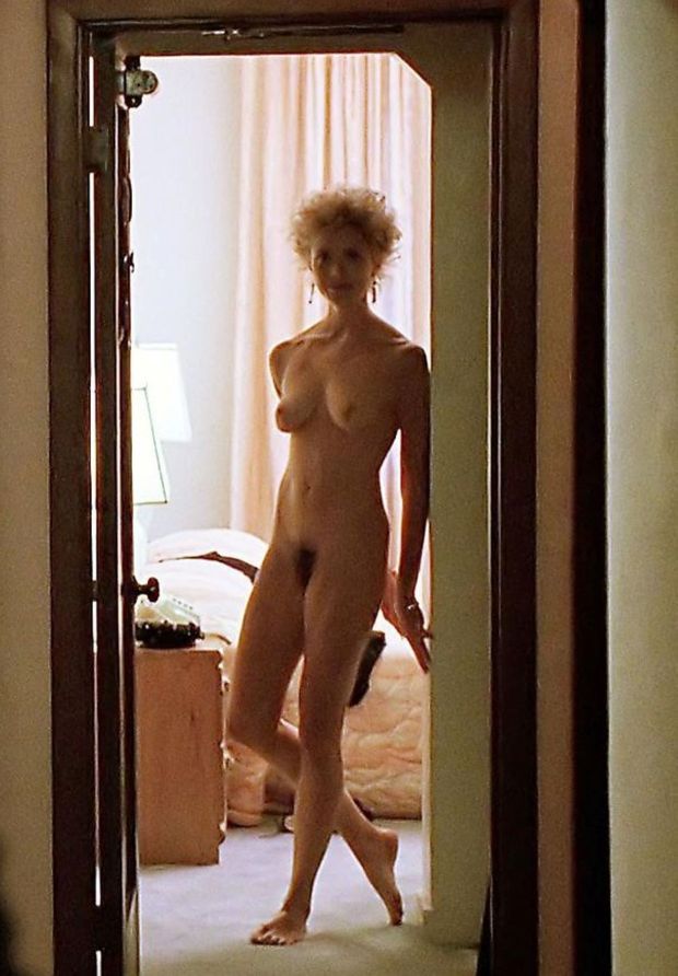 Annette Benning