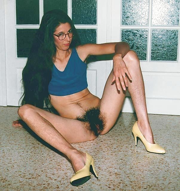 JOSEPHINE DE L'ILE MAURICE (The Hairy Queen)