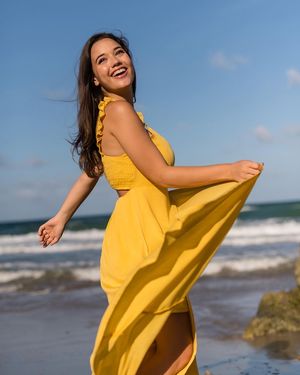 Public,Celebrity,Teen,Natural,Big Tits,Babes