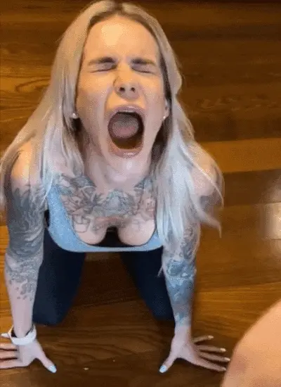 Victoria R.