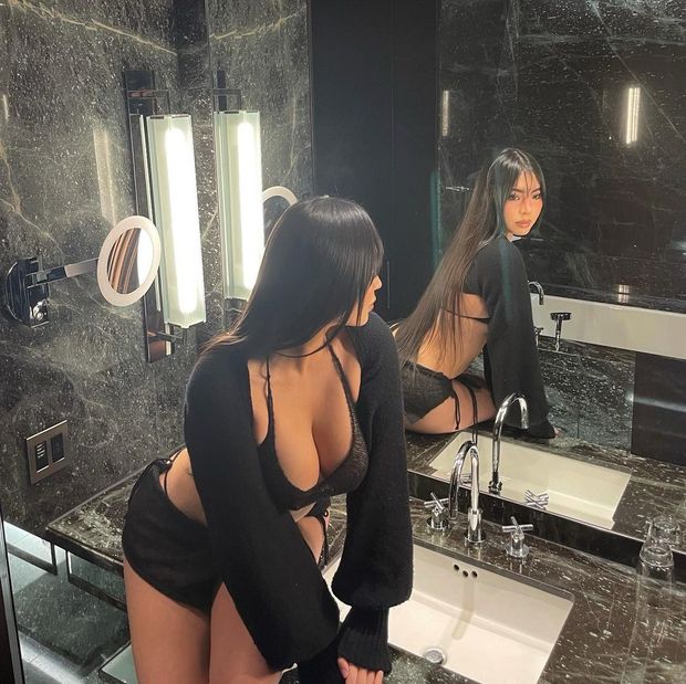 Super thick asian