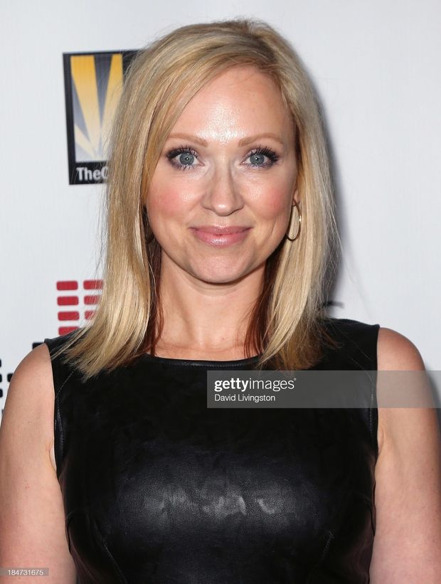 Now that's prime MILF here.