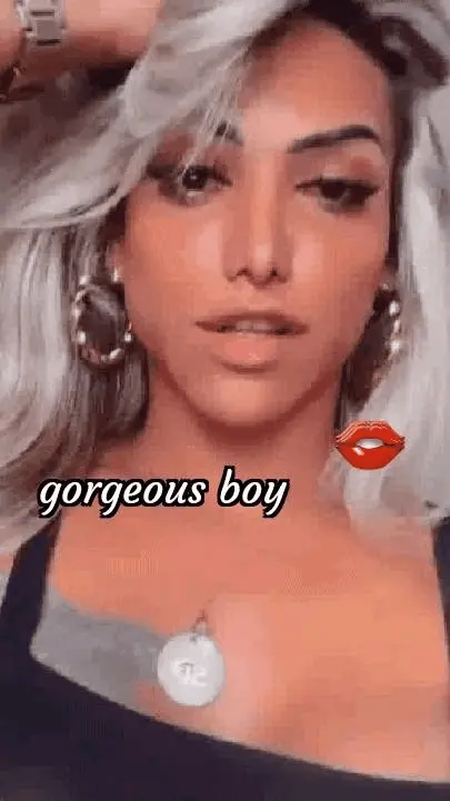 so kissable