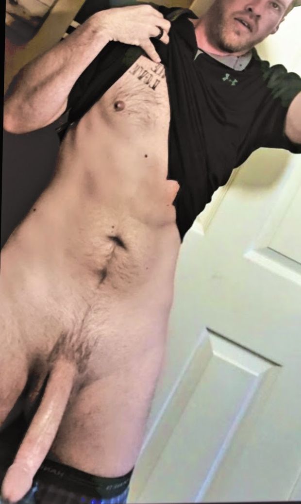 Sexy big dick selfie