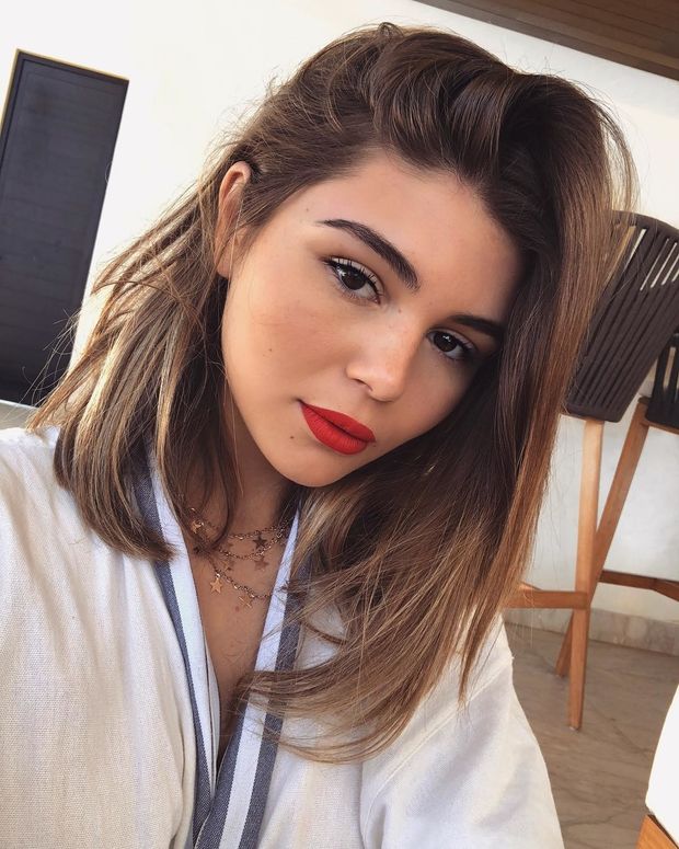 Remember Aunt Becky from Full House? Her daughter looks like this!