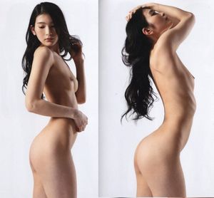 Suzu Honjo nude modeling
