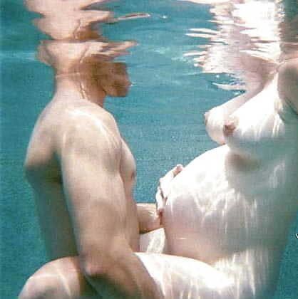 Underwater sex