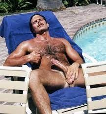 HUNK!