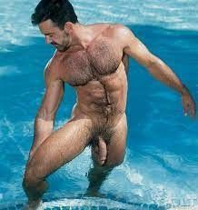 Mmm-Pool hottie!