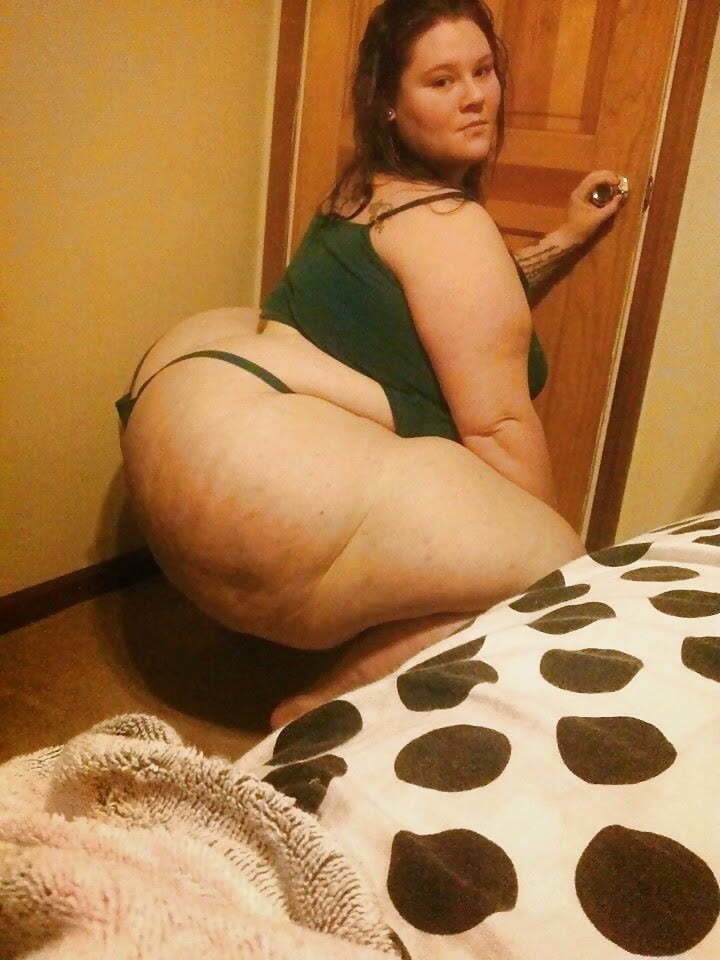 Too thick for me but nice sidetable sized monster ass