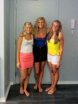 Barefoot teen cuties