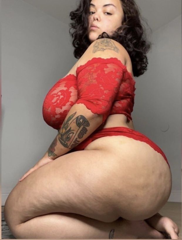 Red Lingerie Thickness